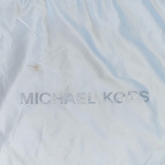 Michael Kors Medium Mercer Messenger Patent Leather Purse - Picture 16 of 16